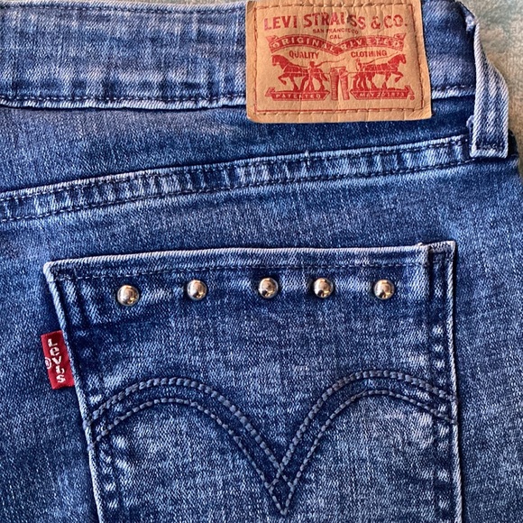 Levi Blue Jeans - Picture 4 of 4